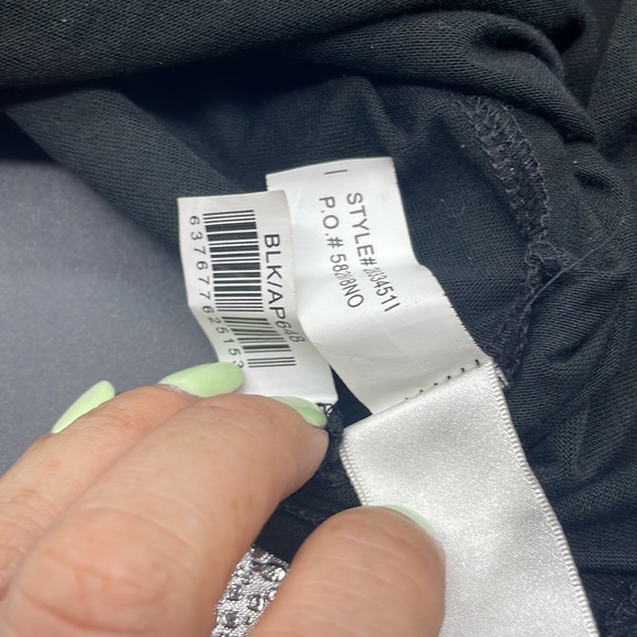 Lace back tank - Picture 5 of 5